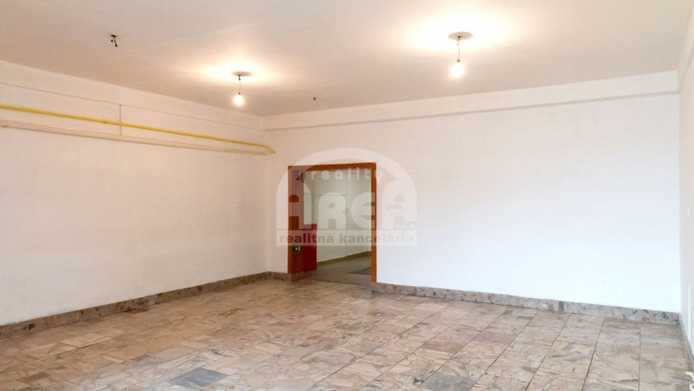 Priestor vhodný na podnikanie vo Vranove nad Topľou