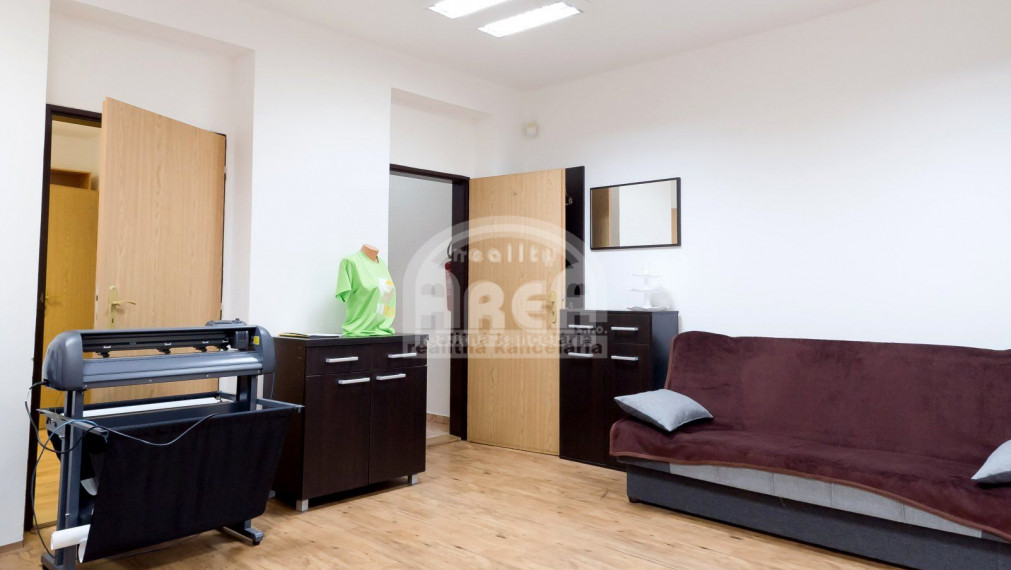 Polyfunkčný objekt vo Vranove nad Topľou