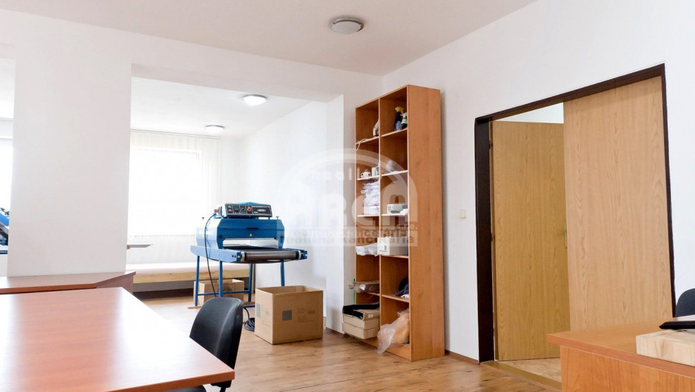 Polyfunkčný objekt vo Vranove nad Topľou