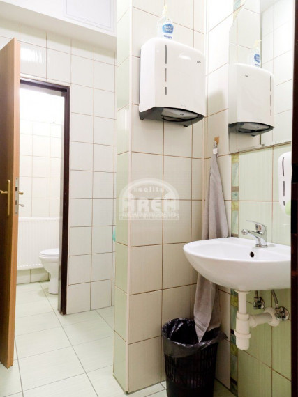 Polyfunkčný objekt vo Vranove nad Topľou