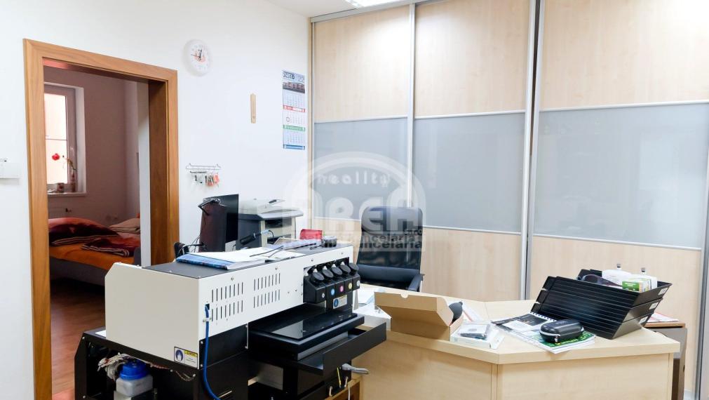 Polyfunkčný objekt vo Vranove nad Topľou