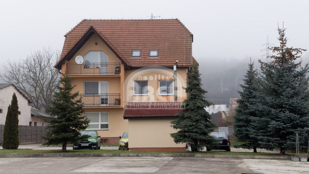 Polyfunkčný objekt vo Vranove nad Topľou