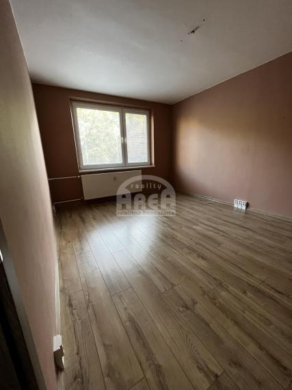Moderný, veľký 2 - izbový byt po kompletnej rekonštrukcii