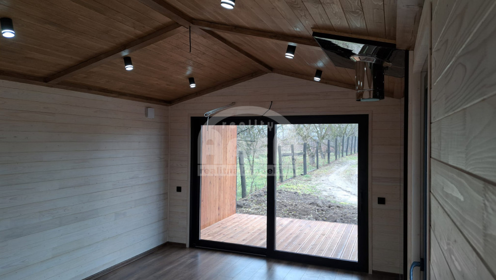 Nový, moderný mobilný dom vhodný na celoročné využitie