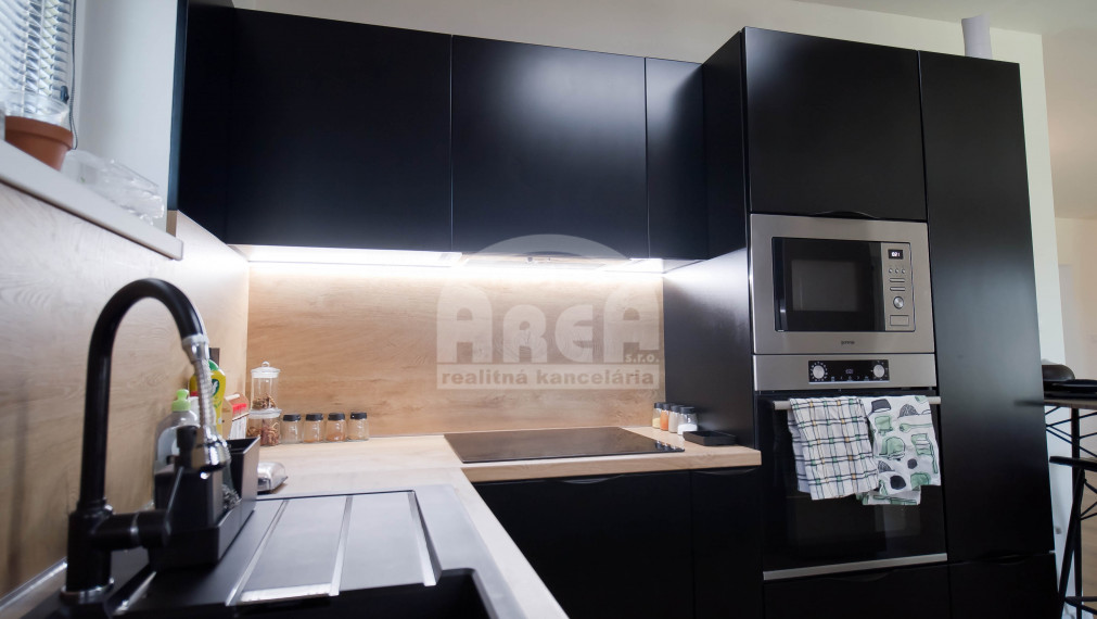 VÝRAZNÁ ZĽAVA! Krásny bungalov v obci Petrovce nad Laborcom