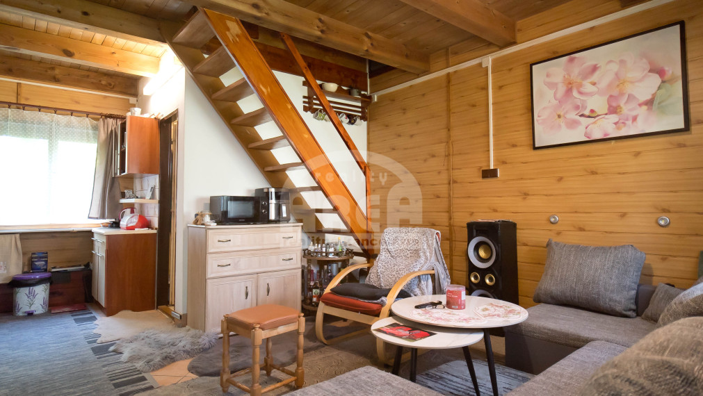 Dvojpodlažná chata na Zemplínskej Šírave – Biela Hora