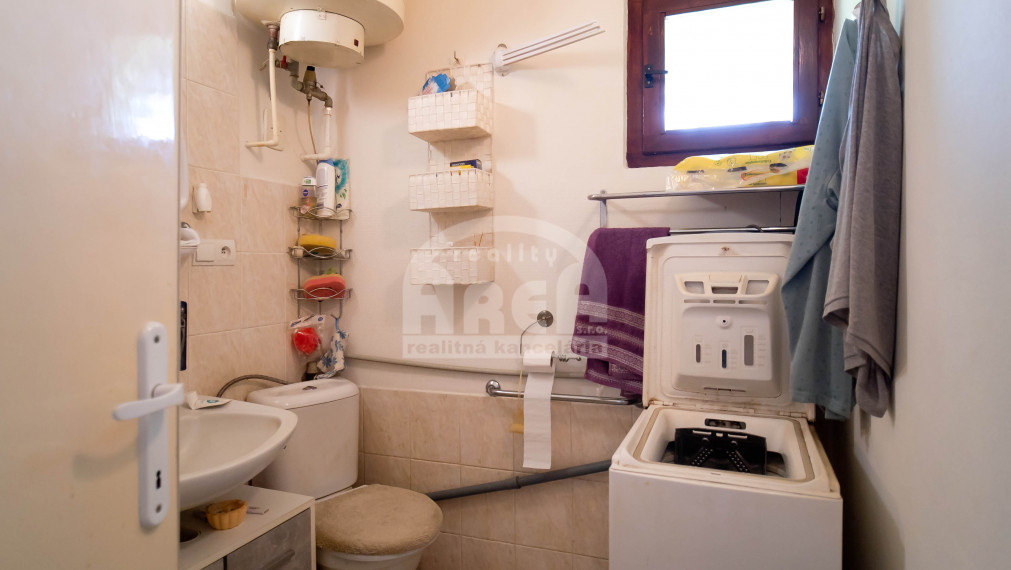 Dvojpodlažná chata na Zemplínskej Šírave – Biela Hora