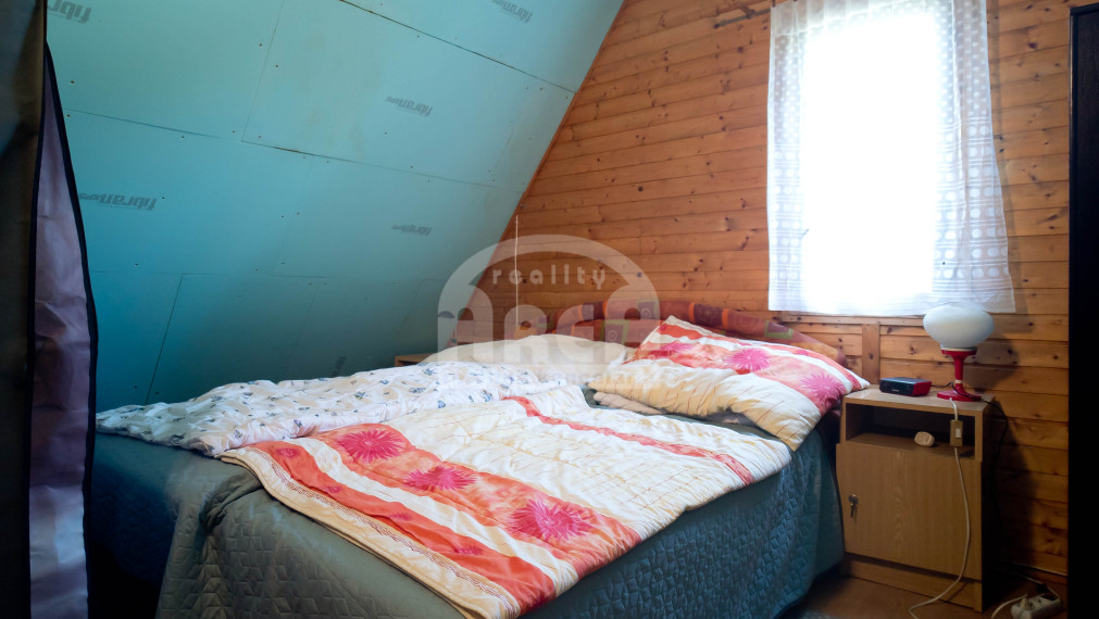 Dvojpodlažná chata na Zemplínskej Šírave – Biela Hora