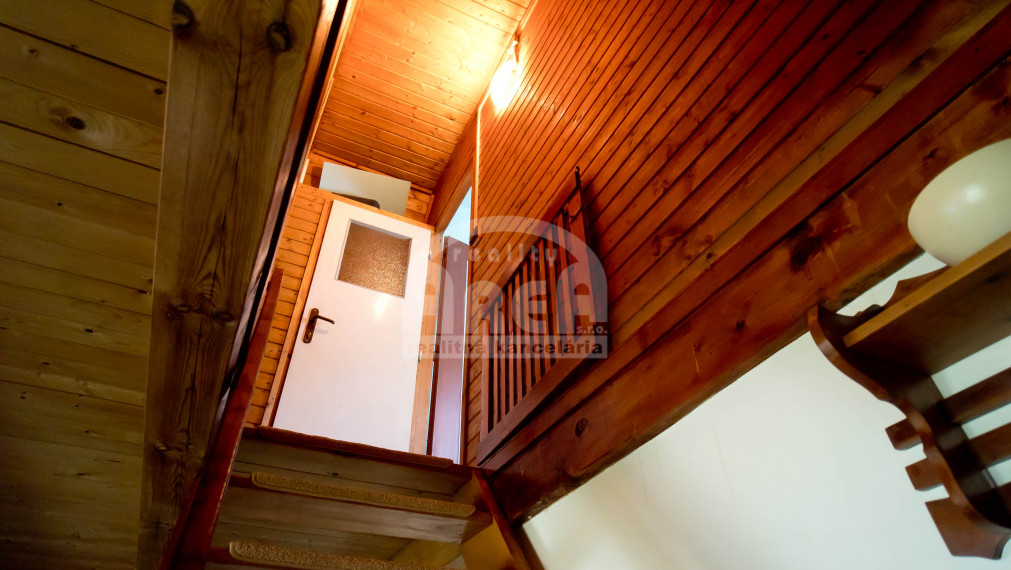 Dvojpodlažná chata na Zemplínskej Šírave – Biela Hora