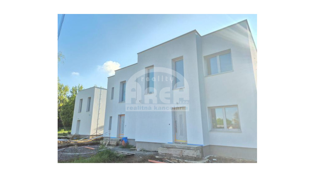 Luxusný rekreačný dom č.2 na Z. Šírave za výhodnú cenu