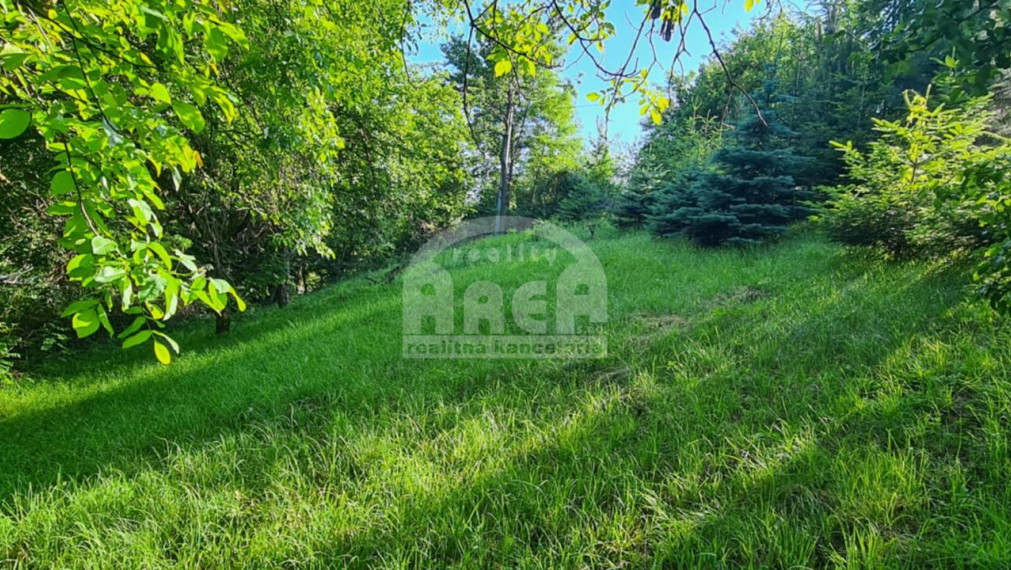 Krásny pozemok v obci Remetské Hámre