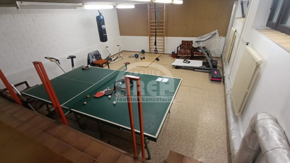 Priestranný rodinný dom v lukratívnej časti mesta Sobrance