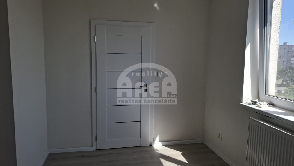 3- izbový byt na sídlisku SNP v Michalovciach