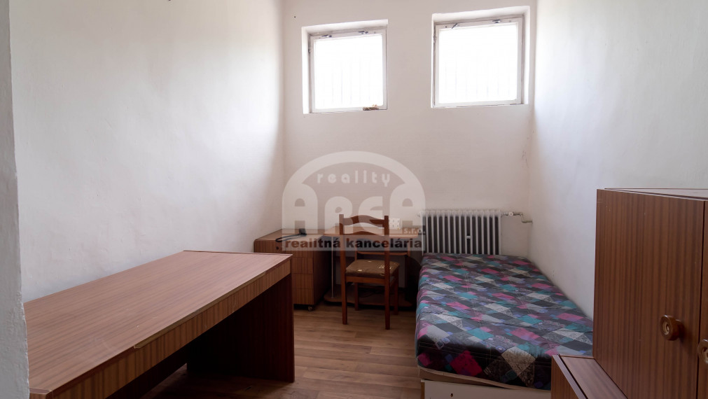 Objekt vhodný na podnikanie v obci Staré