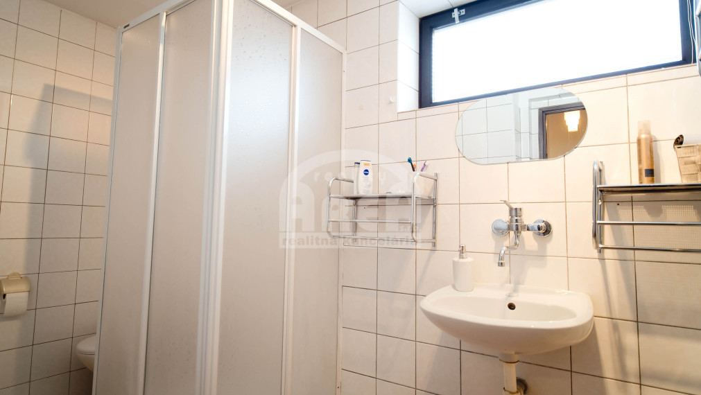 Dvojpodlažný rodinný dom v skvelej lokalite mesta Michalovce