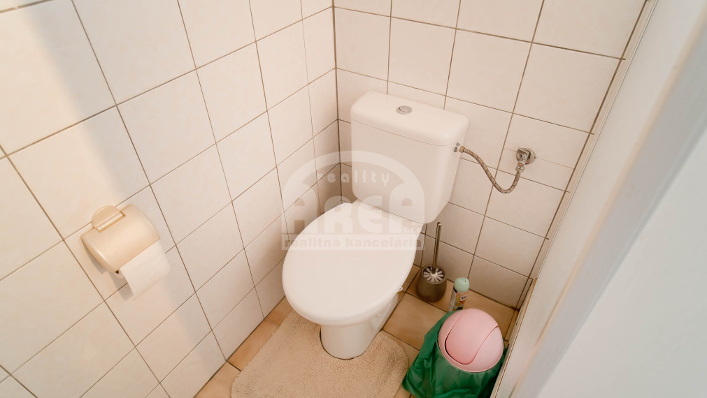 Dvojpodlažný rodinný dom v skvelej lokalite mesta Michalovce