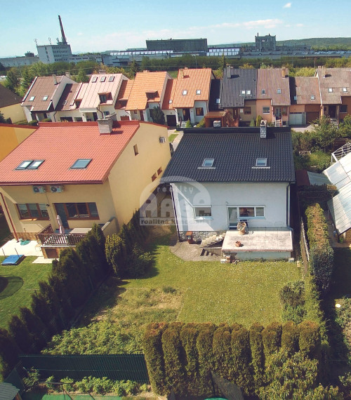 Dvojpodlažný rodinný dom v skvelej lokalite mesta Michalovce