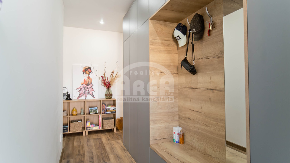 Krásna novostavba rodinného domu v malebnej obci Klokočov