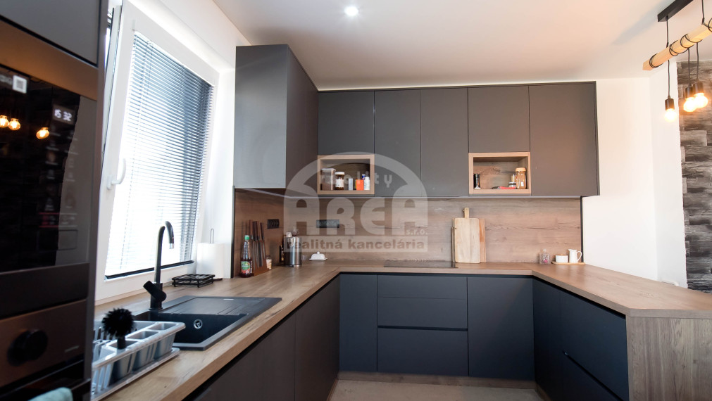 Krásna novostavba rodinného domu v malebnej obci Klokočov