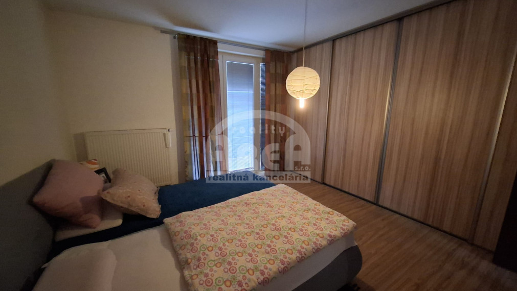 Dvojpodlažný rodinný dom v pokojnej lokalite Michaloviec