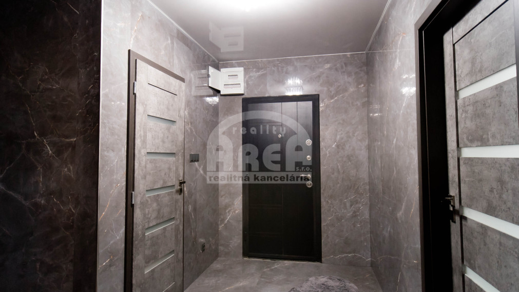 3- izbový byt na sídlisku Stráňany v Michalovciach