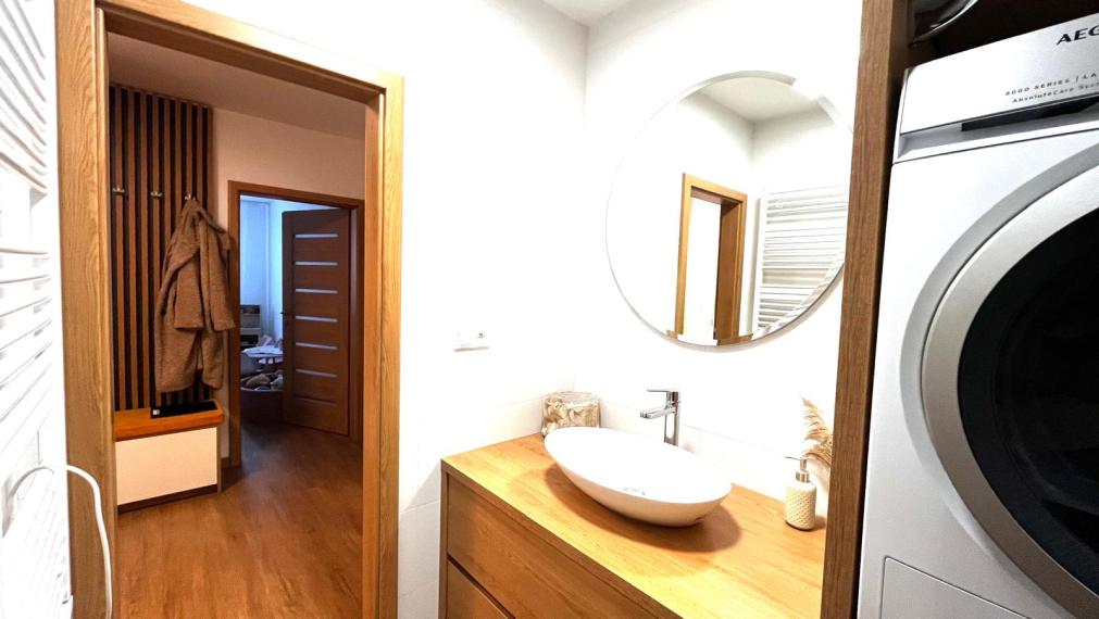 Nadštandardný byt v TOP lokalite sídliska Juh, Michalovce