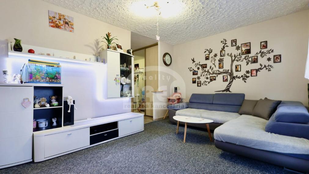 3- izbový byt na sídlisku Západ v Michalovciach