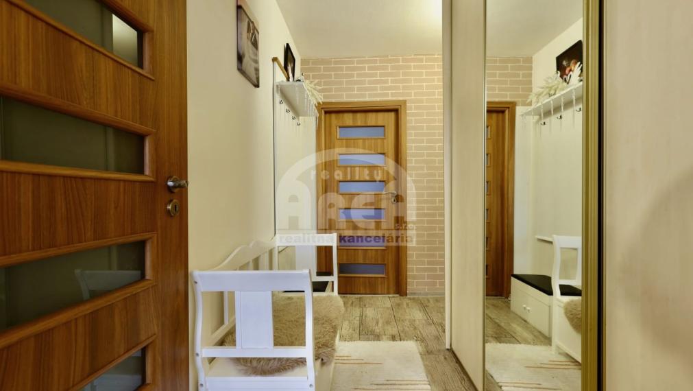 3- izbový byt na sídlisku Západ v Michalovciach