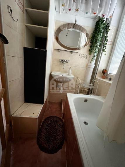 Dvojpodlažný rodinný dom v pokojnej lokalite Michaloviec