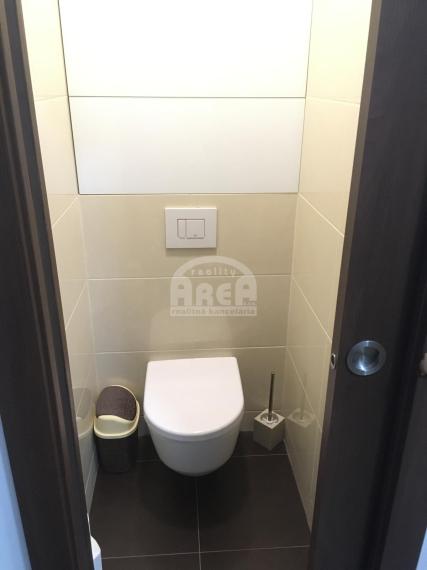 Na prenájom 4- izbový byt na sídlisku SNP v Michalovciach