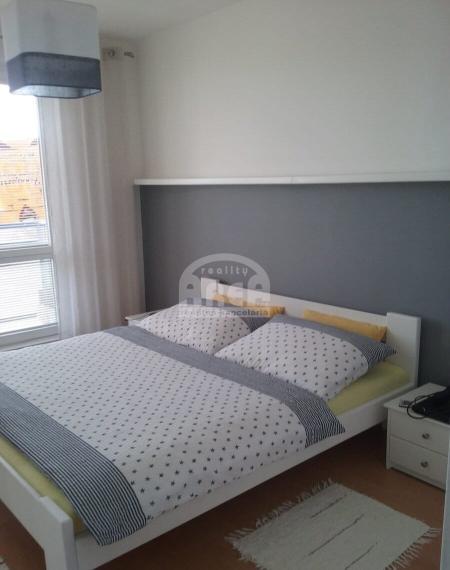 4- izbový byt v TOP lokalite sídliska Východ v Michalovciach