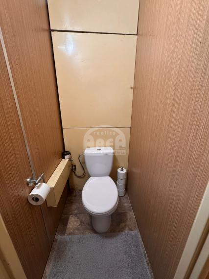 Priestranný 5- izbový byt na sídlisku Východ v Michalovciach