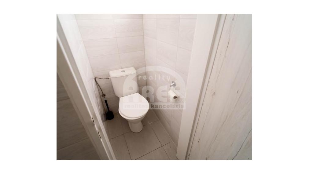 Objekt vhodný na podnikanie v obci Staré