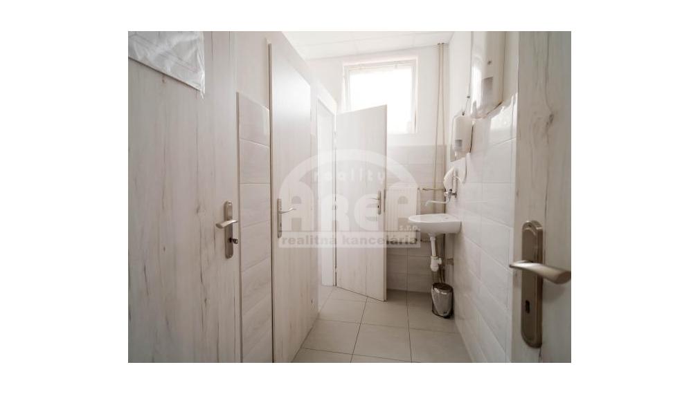 Objekt vhodný na podnikanie v obci Staré