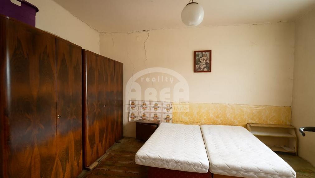 VIANOČNÁ ZĽAVA 5.000 €! Rodinný dom v pokojnej obci Lastomír