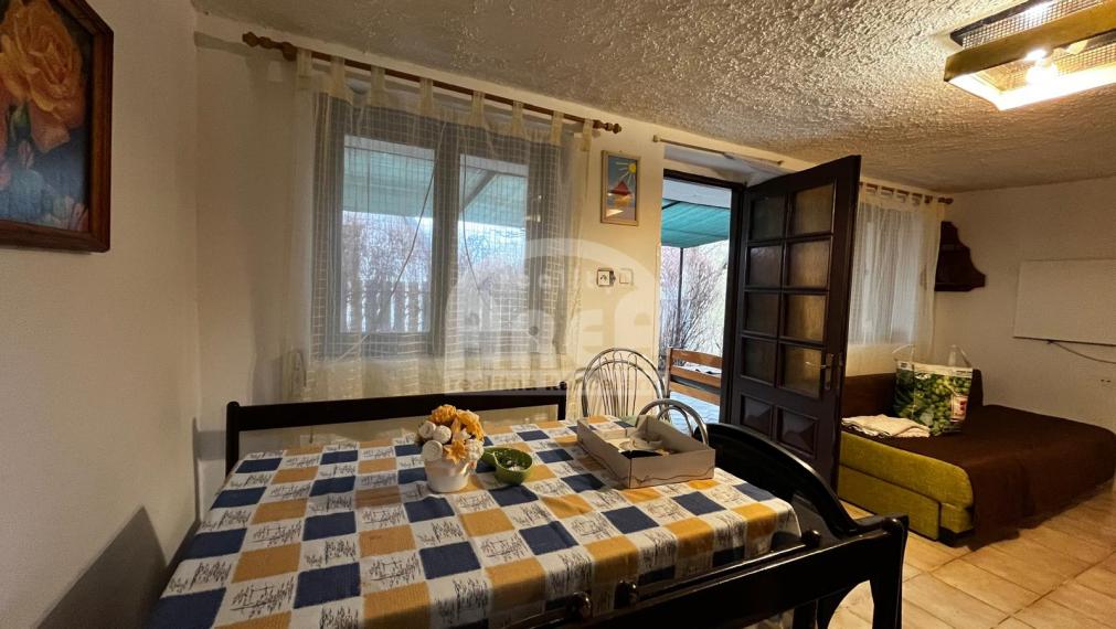 Trojpodlažná rekreačná chata Kaluža