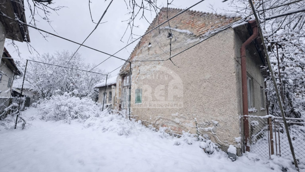 Pozemok so starším domom v obci Veľké Revištia