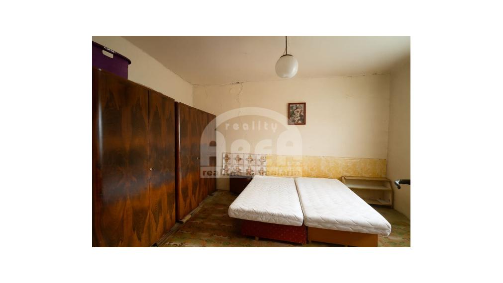 SKVELÁ ZĽAVA! Rodinný dom v pokojnej obci Lastomír