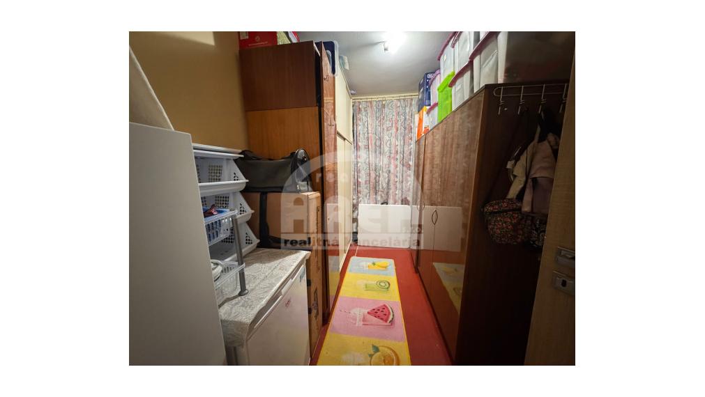 Priestranný 5- izbový byt na sídlisku Východ v Michalovciach