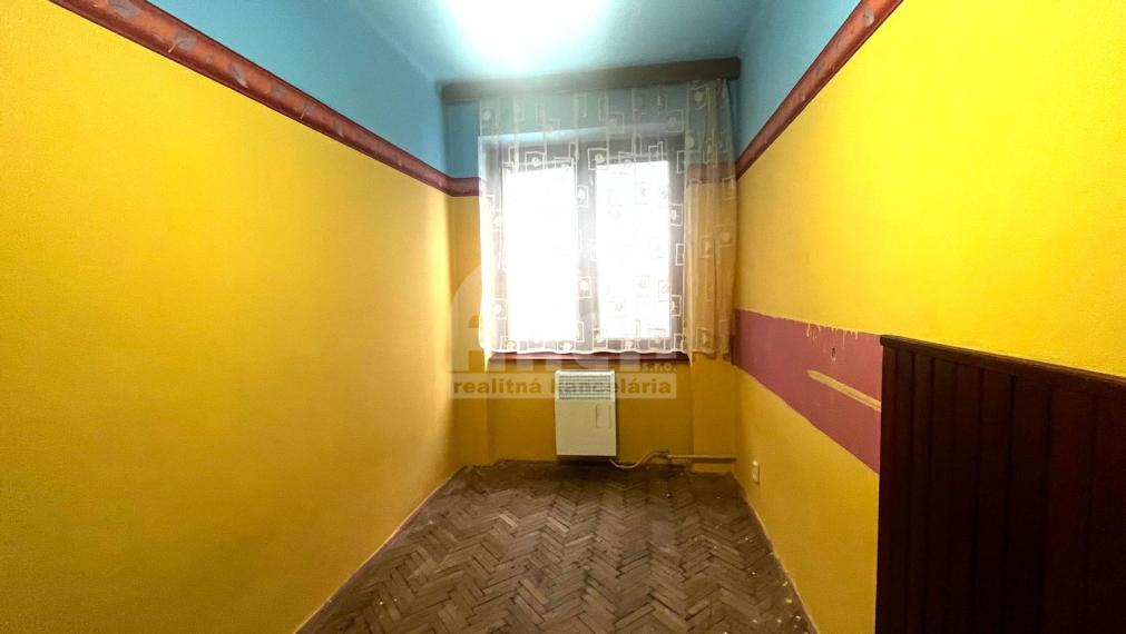 Tehlový 4- izbový byt blízko centra mesta Michalovce