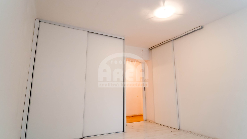 Výnimočné prízemné priestory , ul. Sama Chalupku, Michalovce