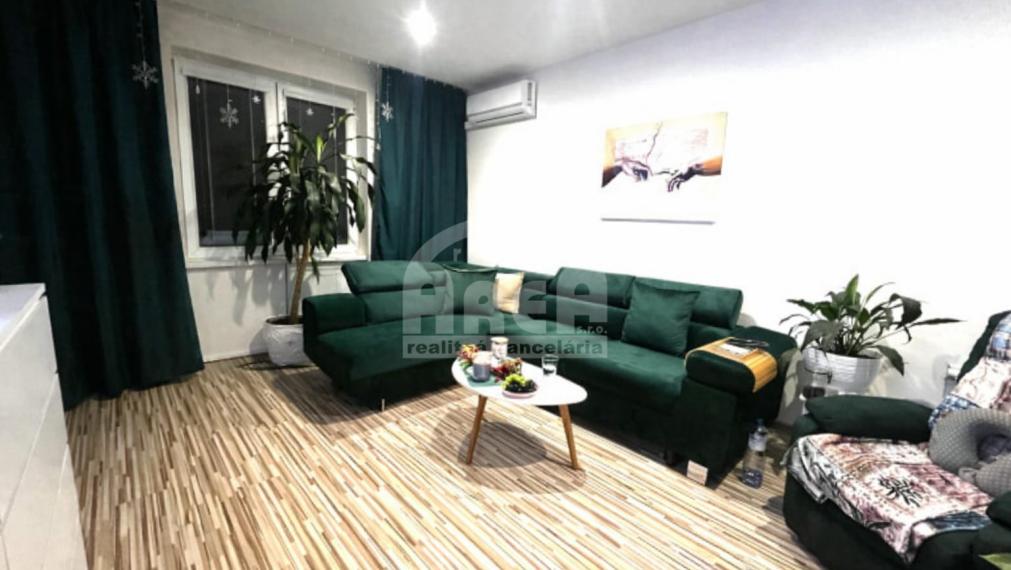 2- izbový byt v TOP lokalite sídliska Západ v Michalovciach