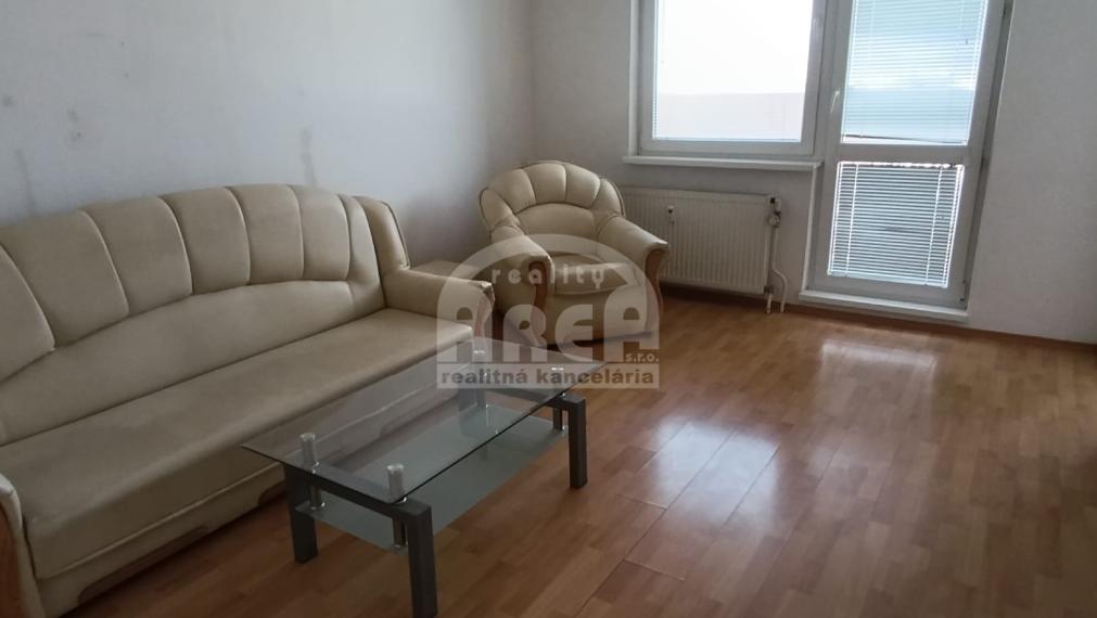 2- izbový byt na sídlisku Stráňany v Michalovciach