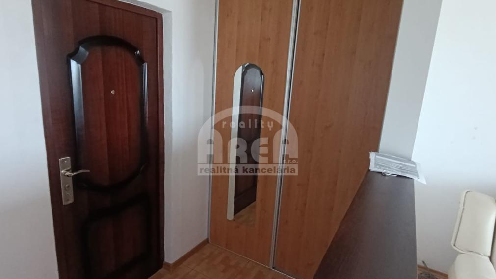 2- izbový byt na sídlisku Stráňany v Michalovciach