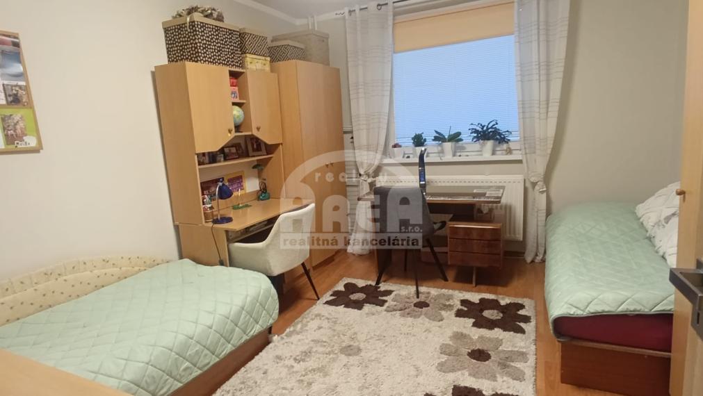 3- izbový byt v TOP lokalite sídliska Východ v Michalovciach