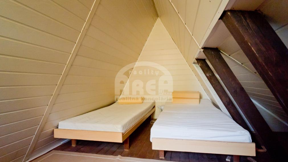 Pekná chata v Trnave pri Laborci