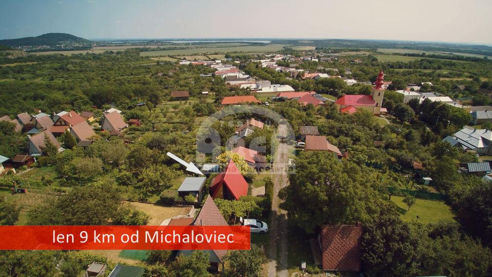 Pekná chata v Trnave pri Laborci