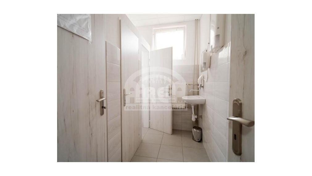 Objekt vhodný na podnikanie v obci Staré