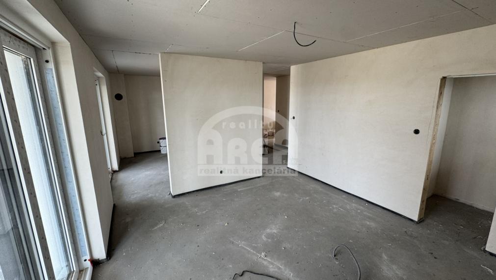 Moderná novostavba rodinného domu v obci Vinné