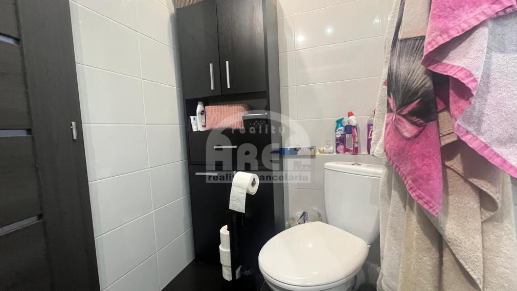 Moderný 3- izbový byt s balkónom na Mierovej ulici, Strážske